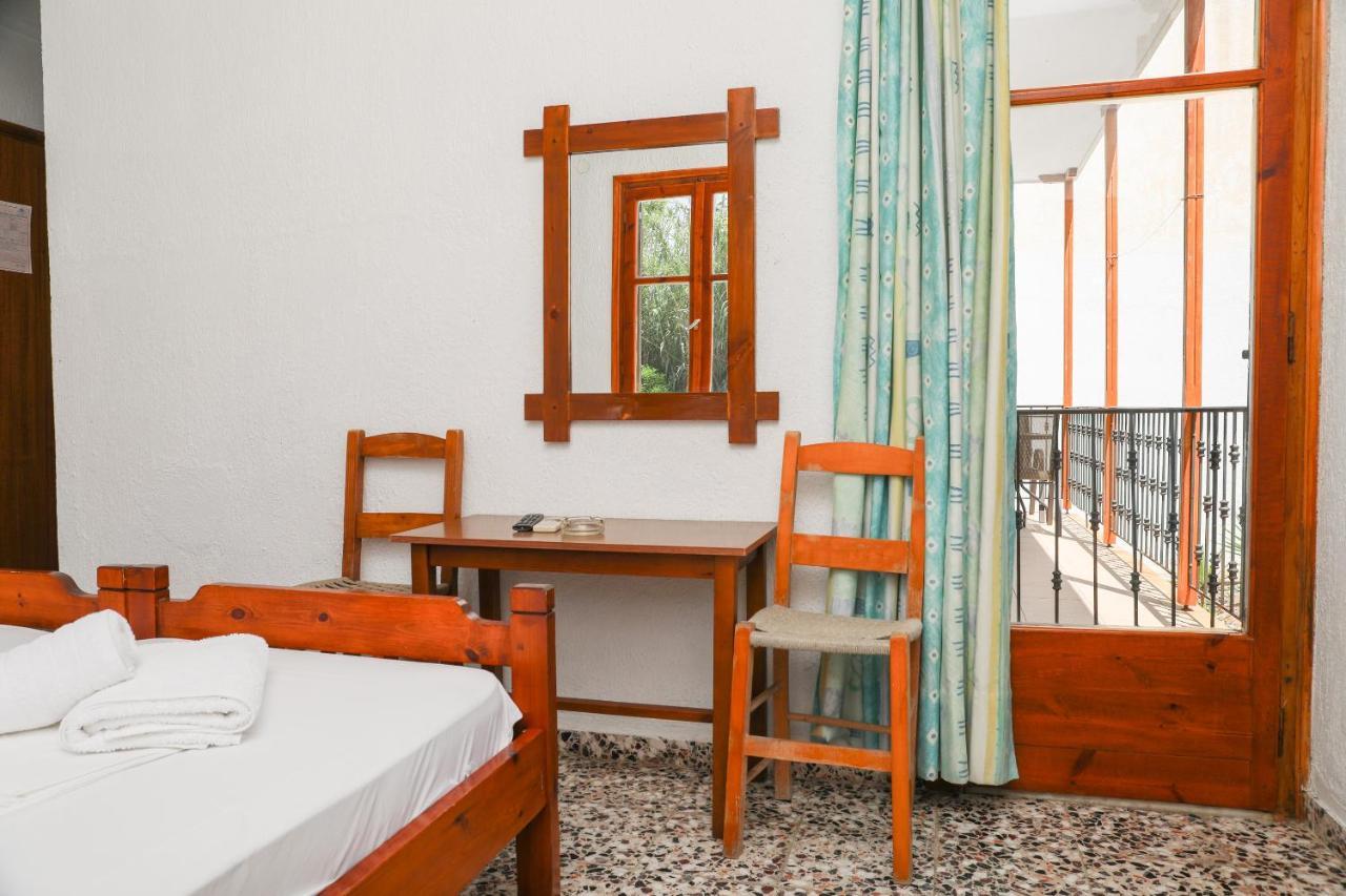 Fotini Rooms Skopelos Town Exterior photo