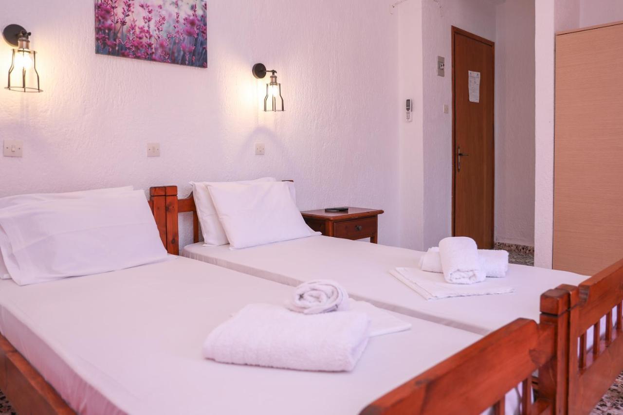 Fotini Rooms Skopelos Town Exterior photo