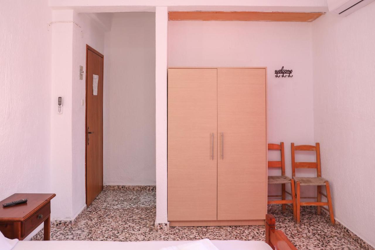 Fotini Rooms Skopelos Town Exterior photo
